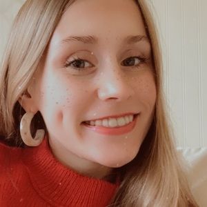 Meet your Posher, Alison